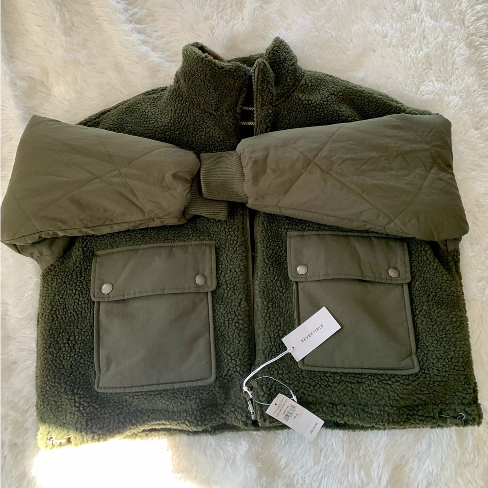American Eagle Reversible Women’s Jacket
